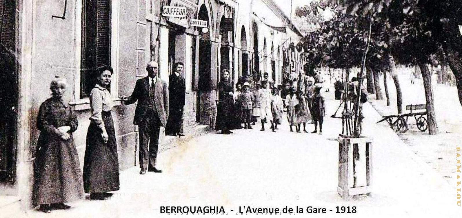 2490- Berrouaghia - Avenue de la Gare2 - 1918.jpg